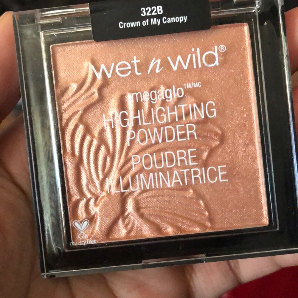Wet n Wild highlighting powder